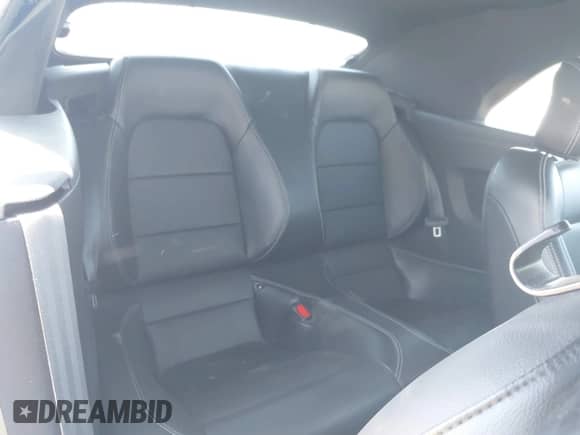 2021 Ford Mustang EcoBoost с VIN 1FATP8UHXM5136299, выставлен на аукционе IAAI как лот 42848882 с пробегом 23 700 миль миль и . История ставок и продаж доступна на DreamBid. Изображение 8.