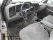 2000 Chevrolet Silverado 2500 LS с VIN 1GCGC29U4YE293813, выставлен на аукционе Copart как лот 88508225 с пробегом 241 672 миль миль и Списание • Salvage title. История ставок и продаж доступна на DreamBid. Изображение 8.