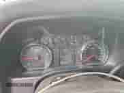 2015 Chevrolet Silverado 2500HD Work Truck z VIN 1GC1KUE81FF569806, wystawiony jako Copart lot #90887985 z przebiegiem 160 674 mil mil oraz Czysty tytuł • Clean title. Historia ofert i sprzedaży dostępna na DreamBid. Obrazek 9.