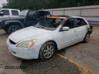 2005 Honda Accord EX-L с VIN 1HGCM66825A073732, выставлен на аукционе Copart как лот 68422105 с пробегом Не указан миль и На запчасти • Non repairable. История ставок и продаж доступна на DreamBid. Изображение 1.