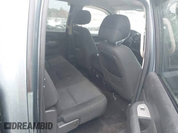 2011 Chevrolet Silverado 1500 LT с VIN 3GCPCSEA5BG115548, выставлен на аукционе IAAI как лот 41893746 с пробегом 224 233 миль миль и . История ставок и продаж доступна на DreamBid. Изображение 8.