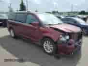 2018 Dodge Grand Caravan SXT z VIN 2C4RDGCG3JR326735, wystawiony jako Copart lot #70575815 z przebiegiem 81 073 mil mil oraz Szkoda całkowita • Salvage title. Historia ofert i sprzedaży dostępna na DreamBid. Obrazek 4.