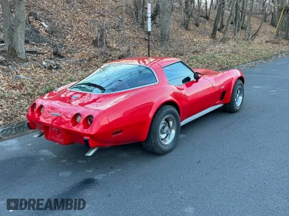 1978 Chevrolet Corvette с VIN 1Z87L8S437007, выставлен на аукционе Copart как лот 84491174 с пробегом 84 490 миль миль и Чистый • Clean title. История ставок и продаж доступна на DreamBid. Изображение 4.