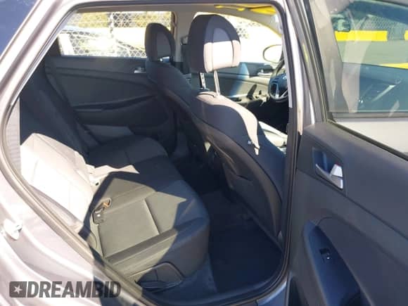2017 Hyundai Tucson Eco z VIN KM8J33A25HU482364, wystawiony jako IAAI lot #43480647 z przebiegiem 144 106 mil mil oraz . Historia ofert i sprzedaży dostępna na DreamBid. Obrazek 8.