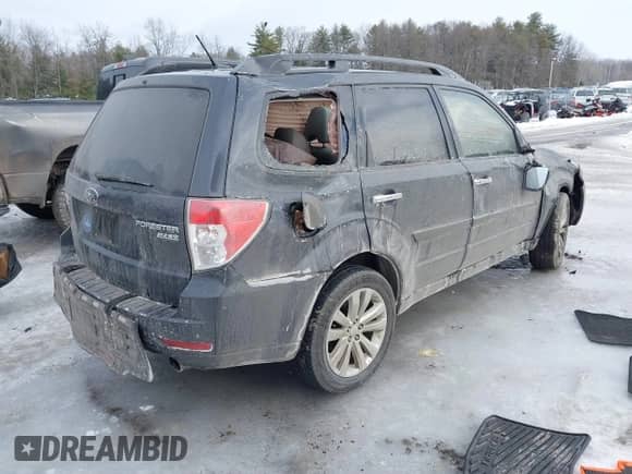 2011 Subaru Forester X Limited z VIN JF2SHAFC8BH752012, wystawiony jako IAAI lot #41613174 z przebiegiem 86 251 mil mil oraz . Historia ofert i sprzedaży dostępna na DreamBid. Obrazek 4.