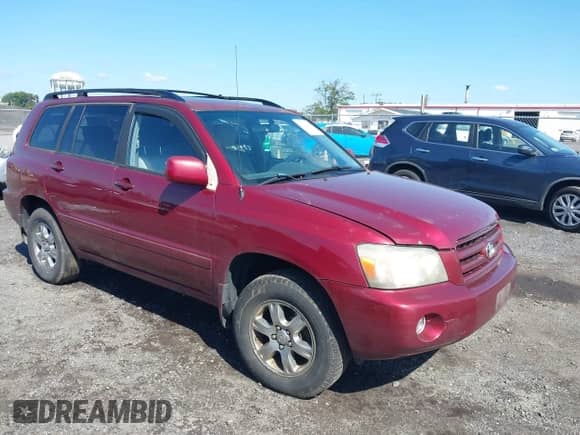2005 Toyota Highlander с VIN JTEEP21A550133523, выставлен на аукционе IAAI как лот 43239369 с пробегом 262 054 миль миль и . История ставок и продаж доступна на DreamBid. Изображение 1.