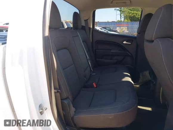 2016 Chevrolet Colorado 2WD LT z VIN 1GCGSCEAXG1302279, wystawiony jako IAAI lot #42951567 z przebiegiem 87 197 mil mil oraz . Historia ofert i sprzedaży dostępna na DreamBid. Obrazek 8.