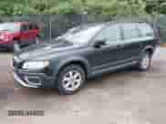 2011 Volvo XC70 3.2L z VIN YV4940BZ9B1109977, wystawiony jako IAAI lot #42189678 z przebiegiem 178 407 mil mil oraz . Historia ofert i sprzedaży dostępna na DreamBid. Obrazek 2.