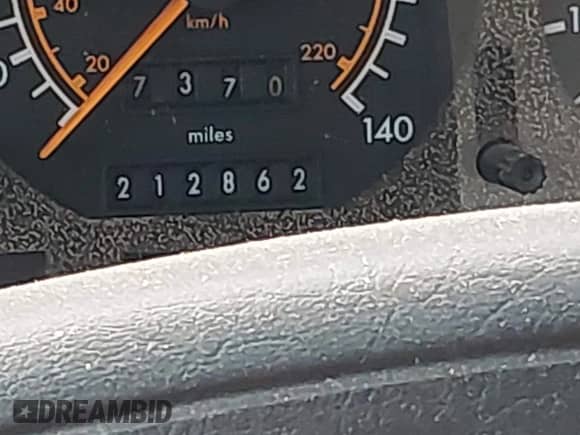 1992 Mercedes-Benz 300 с VIN WDBGB34E6NA062762, выставлен на аукционе IAAI как лот 42744962 с пробегом 212 862 миль миль и . История ставок и продаж доступна на DreamBid. Изображение 7.