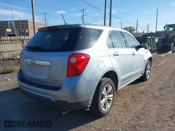 2015 Chevrolet Equinox LS z VIN 2GNFLEEK3F6233645, wystawiony jako IAAI lot #43382973 z przebiegiem 91 189 mil mil oraz . Historia ofert i sprzedaży dostępna na DreamBid. Obrazek 4.