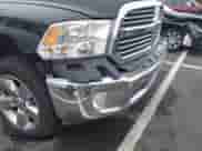 2017 Ram 1500 Big Horn z VIN 3C6RR6LT1HG789439, wystawiony jako IAAI lot #39430528 z przebiegiem 103 028 mil mil oraz . Historia ofert i sprzedaży dostępna na DreamBid. Obrazek 20.