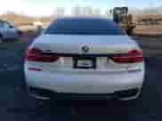 2019 BMW 7 Series 750i xDrive with VIN WBA7F2C53KB240583, listed as a Copart auction lot 70478493 with 34,498 mi miles and Salvage title. Bid and sale history available at DreamBid. Image 6.