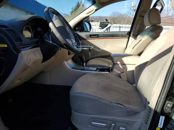 2011 Hyundai Veracruz GLS с VIN KM8NUDCCXBU176844, выставлен на аукционе Copart как лот 85104964 с пробегом 173 162 миль миль и Чистый • Clean title. История ставок и продаж доступна на DreamBid. Изображение 7.