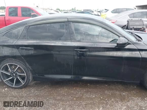 2018 Honda Accord Sport with VIN 1HGCV2E3XJA044226, listed as a IAAI auction lot 42338515 with 49,600 mi miles and . Bid and sale history available at DreamBid. Image 13.