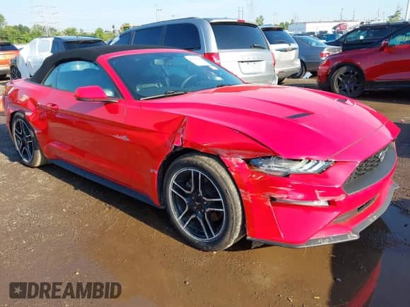 2019 Ford Mustang EcoBoost with VIN 1FATP8UH7K5122664, listed as a IAAI auction lot 42930748 with 65,042 mi miles and . Bid and sale history available at DreamBid. Image 1.