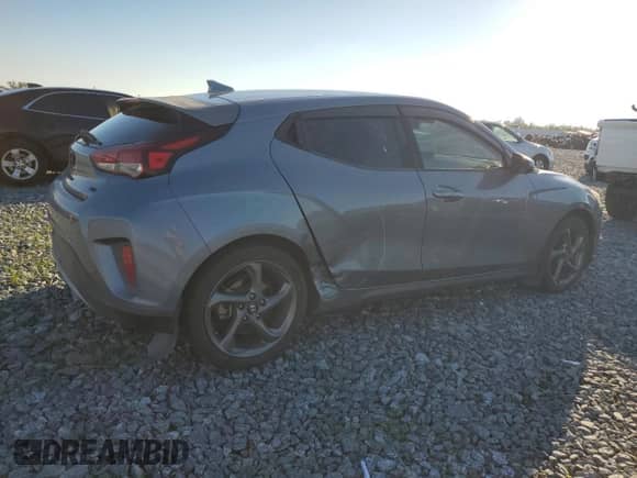 2019 Hyundai Veloster 2.0 с VIN KMHTG6AF8KU001810, выставлен на аукционе Copart как лот 86900545 с пробегом 175 284 миль миль и Списание • Salvage title. История ставок и продаж доступна на DreamBid. Изображение 3.
