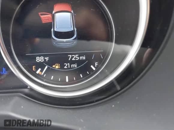 2025 Mazda CX-5 S Carbon Edition z VIN JM3KFBCM5S0702469, wystawiony jako IAAI lot #43076943 z przebiegiem 725 mil mil oraz . Historia ofert i sprzedaży dostępna na DreamBid. Obrazek 16.