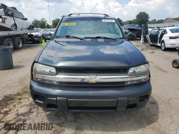 2006 Chevrolet TrailBlazer LT with VIN 1GNDS13S762259331, listed as a Copart auction lot 69442375 with 171,067 mi miles and Salvage title. Bid and sale history available at DreamBid. Image 5.