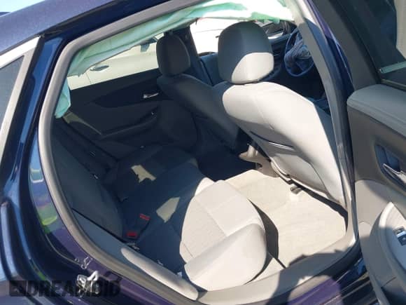 2017 Chevrolet Impala LS с VIN 1G11Z5SA5HU119107, выставлен на аукционе IAAI как лот 43066106 с пробегом 72 408 миль миль и . История ставок и продаж доступна на DreamBid. Изображение 8.