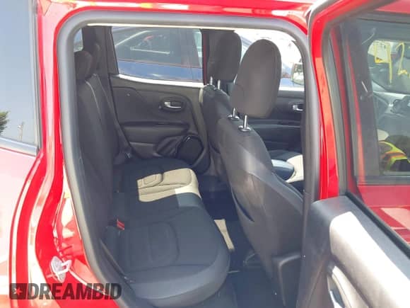 2017 Jeep Renegade Latitude with VIN ZACCJBBBXHPG34538, listed as a IAAI auction lot 42790508 with 186,982 mi miles and . Bid and sale history available at DreamBid. Image 8.