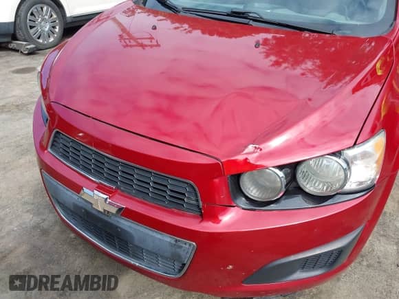 2015 Chevrolet Sonic LT с VIN 1G1JC5SG4F4213787, выставлен на аукционе IAAI как лот 43245045 с пробегом 158 034 миль миль и . История ставок и продаж доступна на DreamBid. Изображение 6.