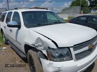 2014 Chevrolet Suburban LTZ с VIN 1GNSKKE78ER134057, выставлен на аукционе IAAI как лот 42608902 с пробегом 126 762 миль миль и . История ставок и продаж доступна на DreamBid. Изображение 1.
