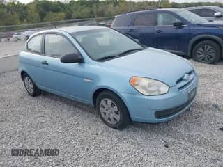 2008 Hyundai Accent GS z VIN KMHCM36C38U091575, wystawiony jako IAAI lot #43284307 z przebiegiem 110 064 mil mil oraz . Historia ofert i sprzedaży dostępna na DreamBid. Obrazek 1.