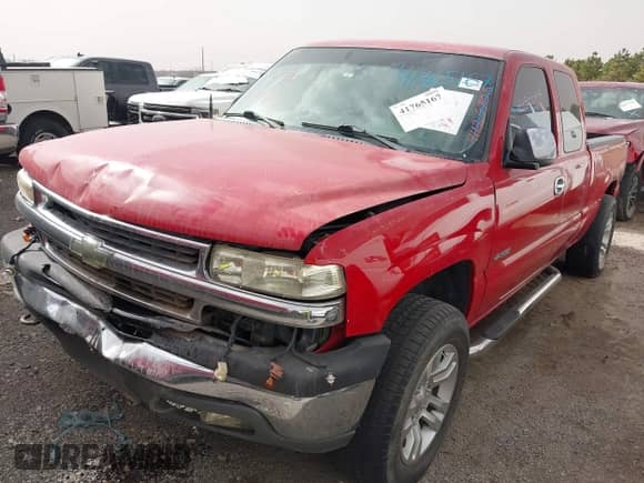 2000 Chevrolet Silverado 1500 LT с VIN 2GCEK19T9Y1359379, выставлен на аукционе IAAI как лот 41765167 с пробегом 350 032 миль миль и . История ставок и продаж доступна на DreamBid. Изображение 2.