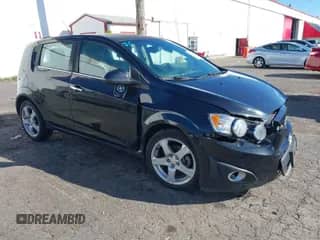 2013 Chevrolet Sonic с VIN 1G1JE6SG0D4145632, выставлен на аукционе IAAI как лот 41682569 с пробегом 138 932 миль миль и . История ставок и продаж доступна на DreamBid. Изображение 1.