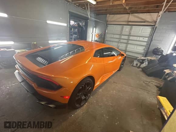 2016 Lamborghini Huracan LP 580-2 с VIN ZHWUC2ZFXGLA04796, выставлен на аукционе Copart как лот 45041295 с пробегом 23 094 миль миль и Чистый • Clean title. История ставок и продаж доступна на DreamBid. Изображение 4.