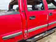 2002 Chevrolet Silverado 2500HD LS с VIN 1GCHK23U22F244577, выставлен на аукционе IAAI как лот 43239114 с пробегом 280 873 миль миль и . История ставок и продаж доступна на DreamBid. Изображение 6.
