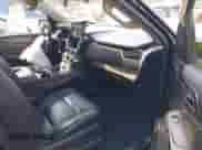 2017 Chevrolet Suburban LT с VIN 1GNSCHKC5HR268983, выставлен на аукционе IAAI как лот 42459662 с пробегом 248 827 миль миль и . История ставок и продаж доступна на DreamBid. Изображение 5.