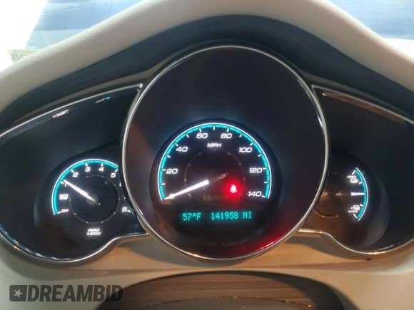 2010 Chevrolet Malibu с VIN 1G1ZF5EZ8AF111543, выставлен на аукционе Copart как лот 58545845 с пробегом 141 958 миль миль и Списание • Salvage title. История ставок и продаж доступна на DreamBid. Изображение 9.