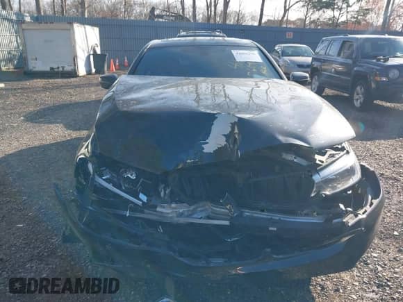 2017 BMW 5 Series 540i xDrive с VIN WBAJE7C33HG886898, выставлен на аукционе IAAI как лот 42056295 с пробегом 70 147 миль миль и . История ставок и продаж доступна на DreamBid. Изображение 11.