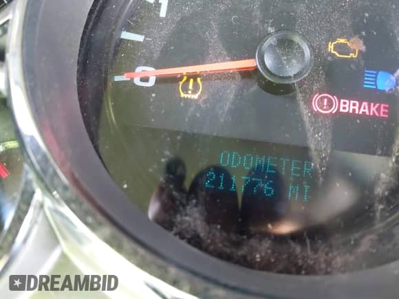 2012 Chevrolet Silverado 2500HD Work Truck z VIN 1GC0KVCG3CZ133903, wystawiony jako IAAI lot #43355584 z przebiegiem 211 776 mil mil oraz . Historia ofert i sprzedaży dostępna na DreamBid. Obrazek 16.