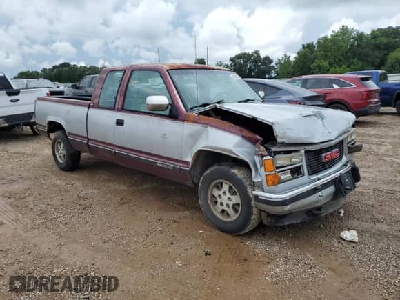 1994 GMC Sierra 1500 z VIN 2GTEC19K8R1559952, wystawiony jako Copart lot #66500615 z przebiegiem 212 547 mil mil oraz Szkoda całkowita • Salvage title. Historia ofert i sprzedaży dostępna na DreamBid. Obrazek 4.