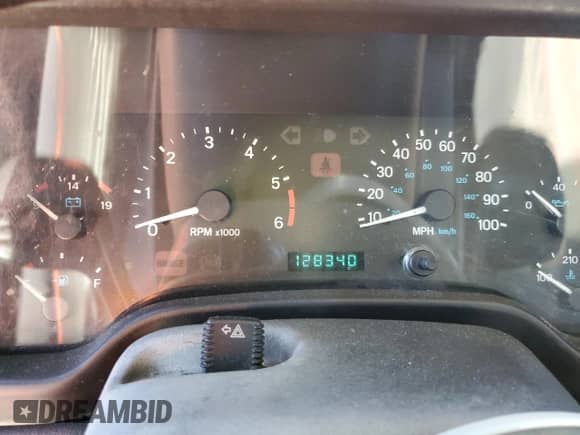 2000 Jeep Wrangler Sport with VIN 1J4FA49S1YP796600, listed as a Copart auction lot 82574545 with 128,340 mi miles and Clean title. Bid and sale history available at DreamBid. Image 9.