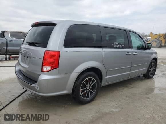 2015 Dodge Grand Caravan SXT with VIN 2C4RDGCG4FR605473, listed as a Copart auction lot 52689925 with 179,966 mi miles and Salvage title. Bid and sale history available at DreamBid. Image 3.