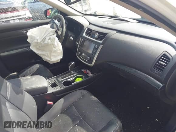 2016 Nissan Altima SV z VIN 1N4AL3AP1GC143823, wystawiony jako IAAI lot #43069724 z przebiegiem 139 771 mil mil oraz . Historia ofert i sprzedaży dostępna na DreamBid. Obrazek 5.