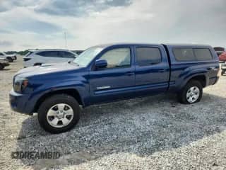 2008 Toyota Tacoma PreRunner with VIN 5TEKU72N28Z483310, listed as a Copart auction lot 62666705 with 295,714 mi miles and Salvage title. Bid and sale history available at DreamBid. Image 1.