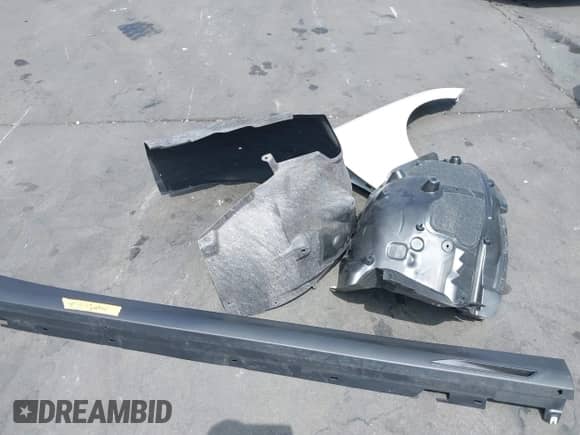 2024 BMW 5 Series 530i with VIN WBA43FJ06RCS61104, listed as a IAAI auction lot 43056084 with Not provided miles and . Bid and sale history available at DreamBid. Image 12.