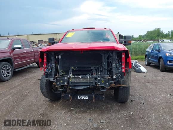 2018 Chevrolet Silverado 2500HD Work Truck z VIN 1GC0KUEG0JZ123978, wystawiony jako IAAI lot #42566894 z przebiegiem 95 533 mil mil oraz . Historia ofert i sprzedaży dostępna na DreamBid. Obrazek 16.