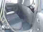 2015 Nissan Note SV z VIN 3N1CE2CP7FL432540, wystawiony jako IAAI lot #42779667 z przebiegiem 152 548 mil mil oraz . Historia ofert i sprzedaży dostępna na DreamBid. Obrazek 8.