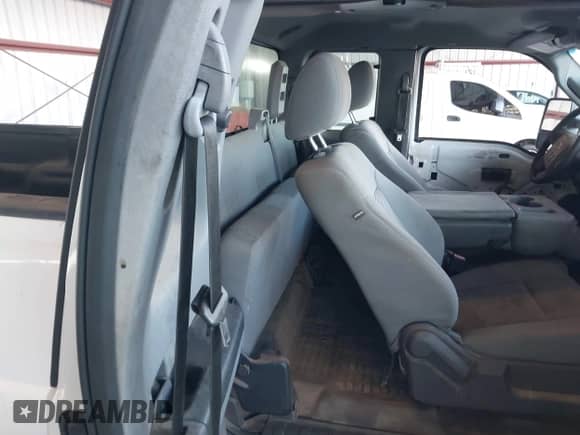 2015 Ford F-250 XLT с VIN 1FT7X2AT7FEB94973, выставлен на аукционе IAAI как лот 43418903 с пробегом 371 424 миль миль и . История ставок и продаж доступна на DreamBid. Изображение 8.