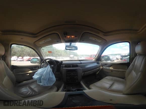 2011 Chevrolet Avalanche LT z VIN 3GNMCFE08BG106495, wystawiony jako IAAI lot #43354297 z przebiegiem 237 222 mil mil oraz . Historia ofert i sprzedaży dostępna na DreamBid. Obrazek 17.