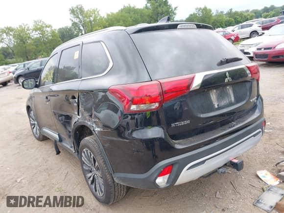 2019 Mitsubishi Outlander ES с VIN JA4AZ3A37KZ010733, выставлен на аукционе IAAI как лот 43051620 с пробегом 48 525 миль миль и . История ставок и продаж доступна на DreamBid. Изображение 3.