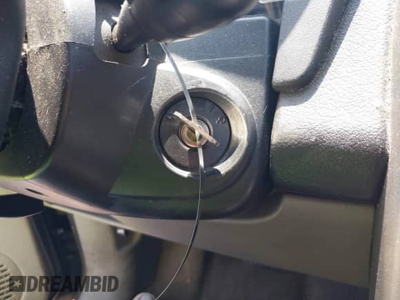 2005 Saturn VUE с VIN 5GZCZ53465S804196, выставлен на аукционе IAAI как лот 42577576 с пробегом 285 084 миль миль и . История ставок и продаж доступна на DreamBid. Изображение 11.