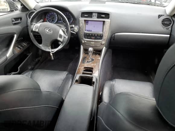 2013 Lexus IS 250 z VIN JTHCF5C22D5063050, wystawiony jako Copart lot #80637755 z przebiegiem 86 680 mil mil oraz Szkoda całkowita • Salvage title. Historia ofert i sprzedaży dostępna na DreamBid. Obrazek 8.