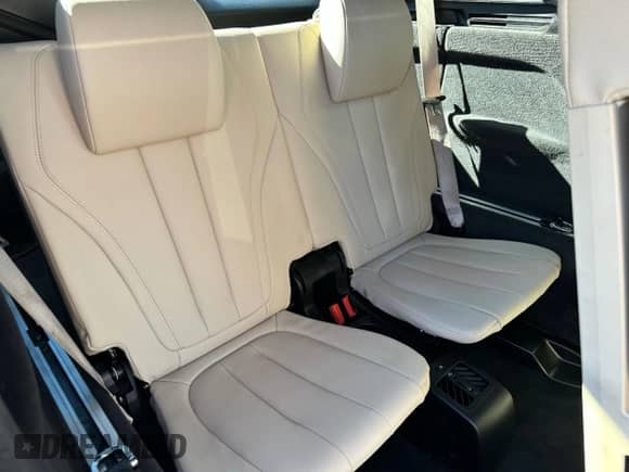 2017 BMW X5 xDrive35i с VIN 5UXKR0C58H0U52844, выставлен на аукционе Copart как лот 89911305 с пробегом 179 156 миль миль и Чистый • Clean title. История ставок и продаж доступна на DreamBid. Изображение 11.