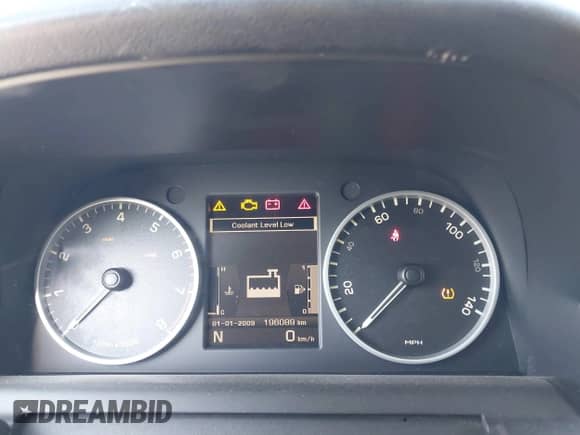 2011 Land Rover Range Rover Sport HSE Lux with VIN SALSK2D48BA703136, listed as a IAAI auction lot 43260492 with 196,089 mi miles and . Bid and sale history available at DreamBid. Image 7.